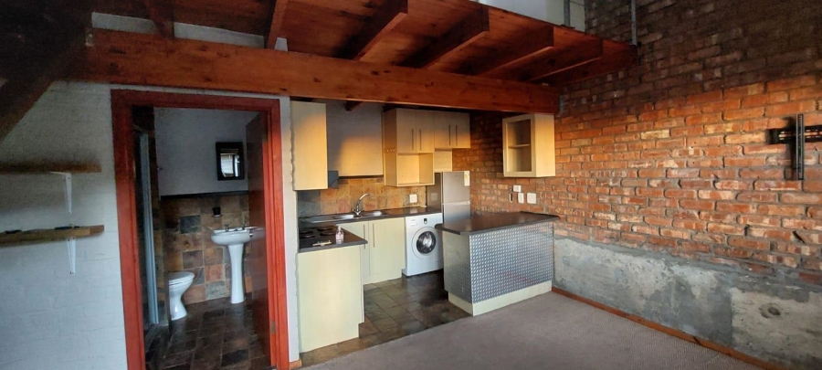 To Let 1 Bedroom Property for Rent in South End Eastern Cape